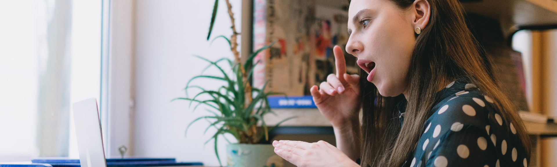 HERO Emergency video relay service for deaf British Sign Language (1336 × 560px)